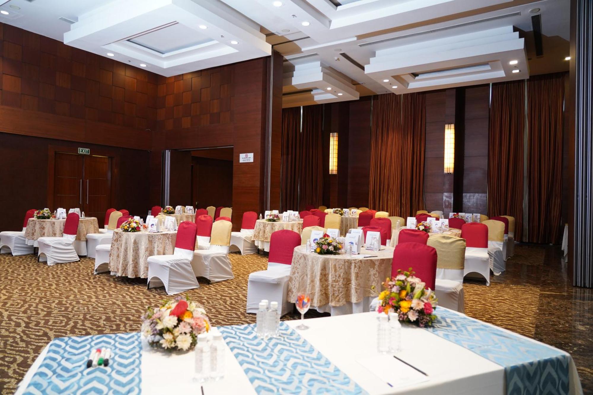 Fortune Select Jp Cosmos, Bengaluru - Member Itc Hotels' Group Экстерьер фото